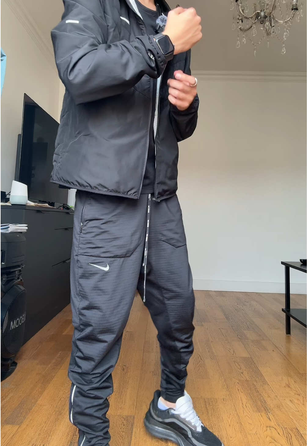 @JOJO 📦