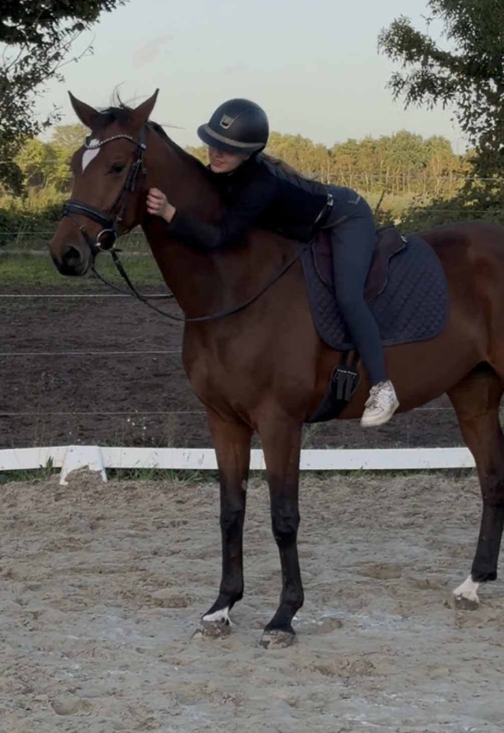 @leona_equestrian