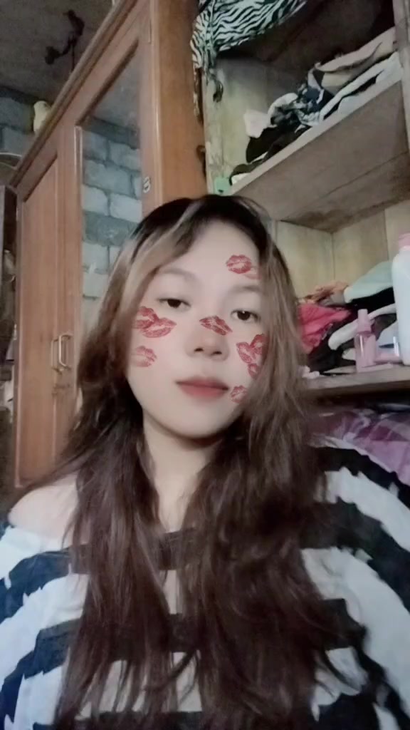 @*Nia.Pngndhng*