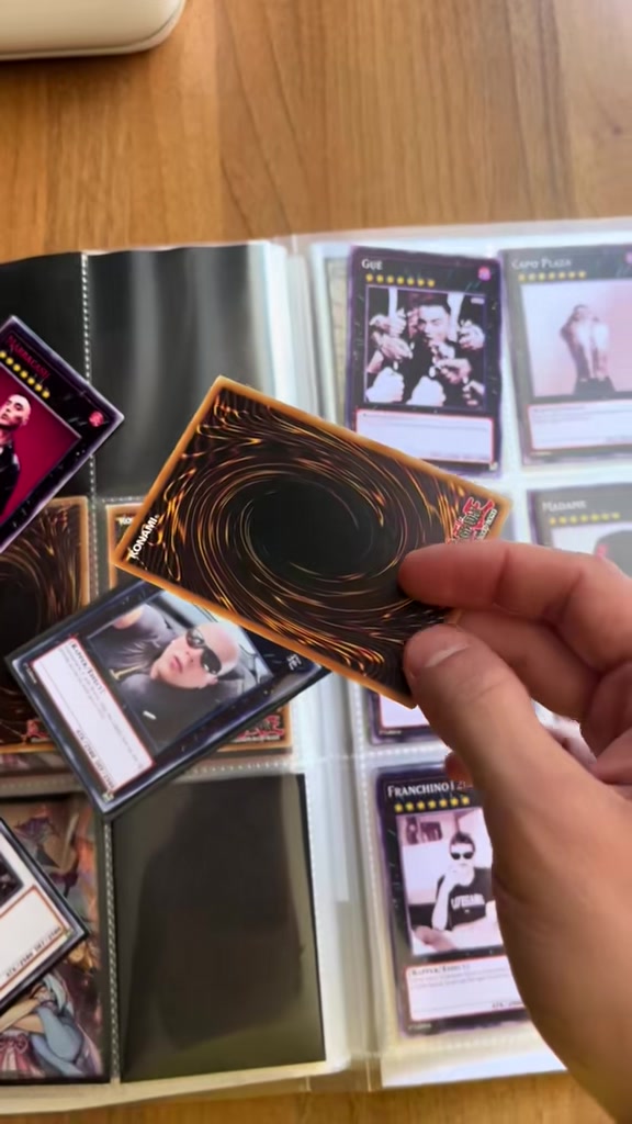 @custom card