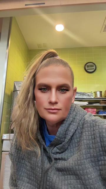 @Amandastrong40