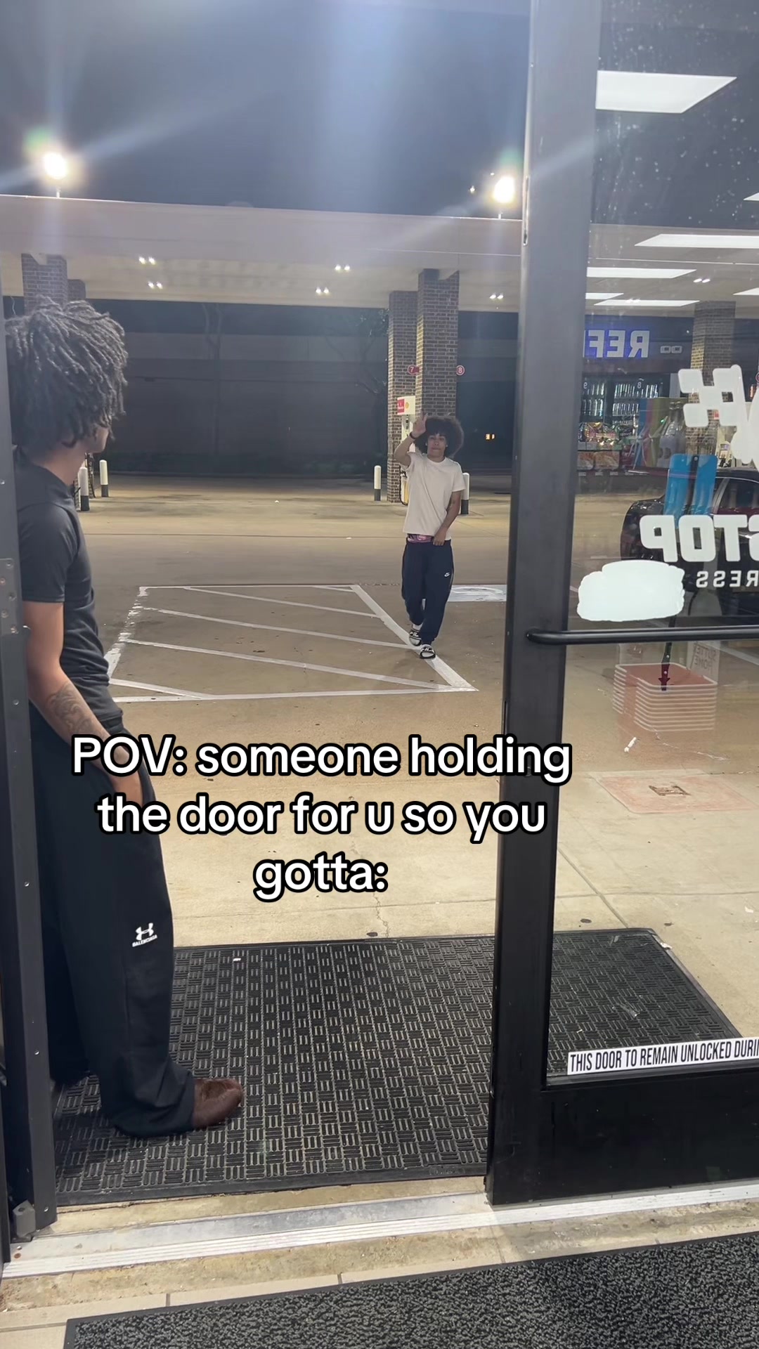 @Ty🌟