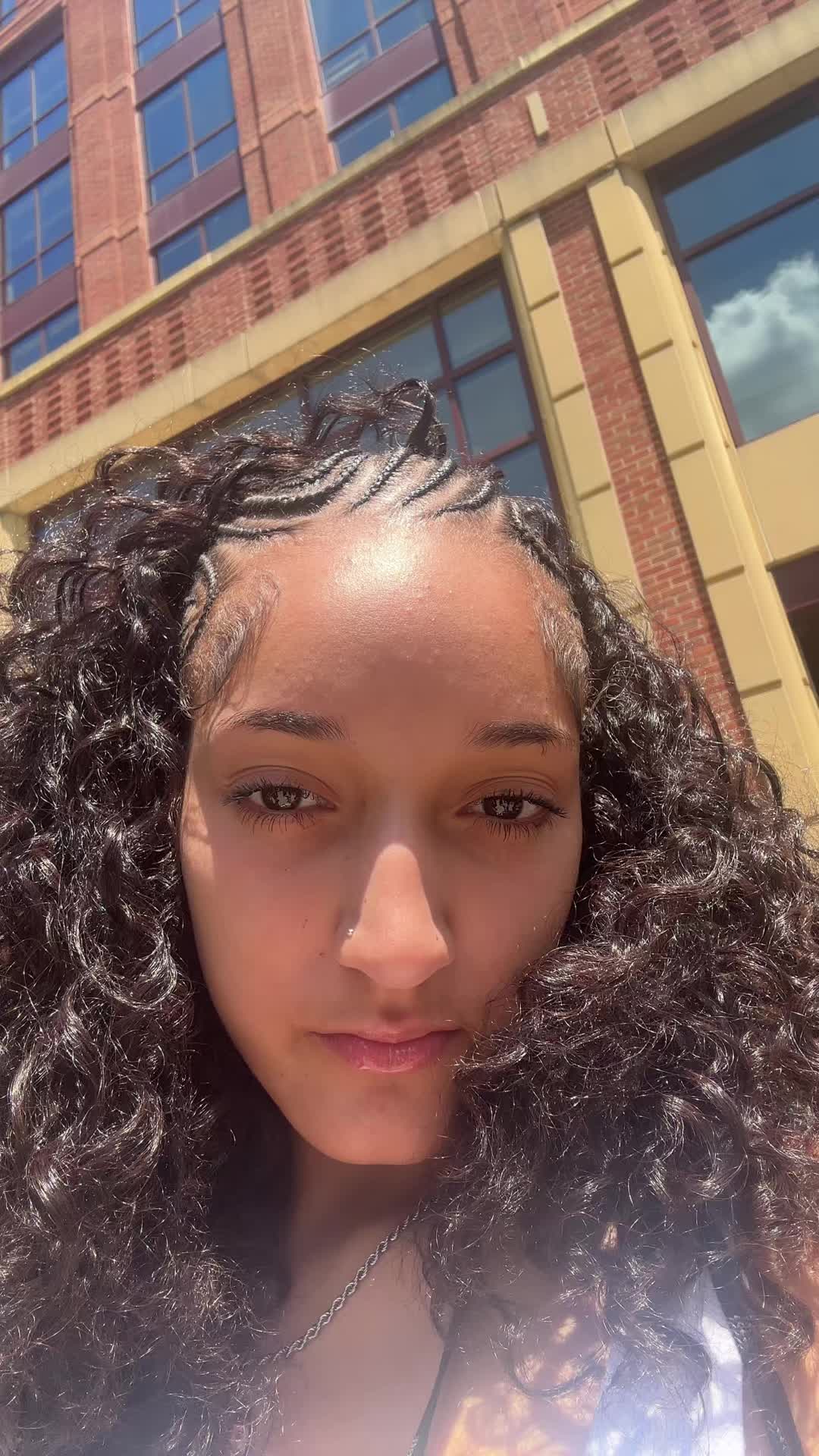 @Adrianna🌸