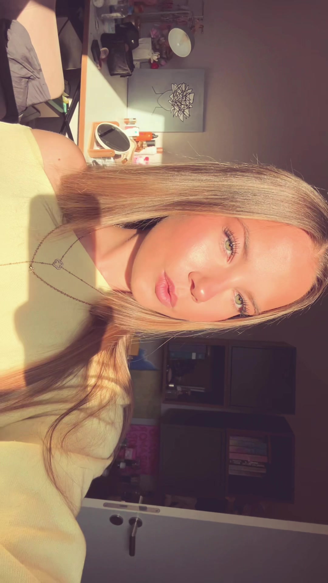 @Marie-Lou