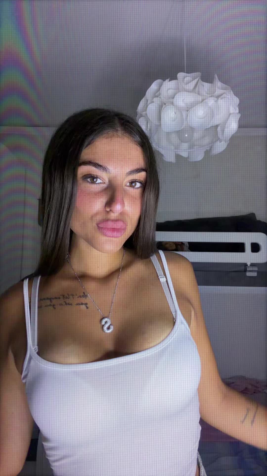 @__sarabevilacqua__