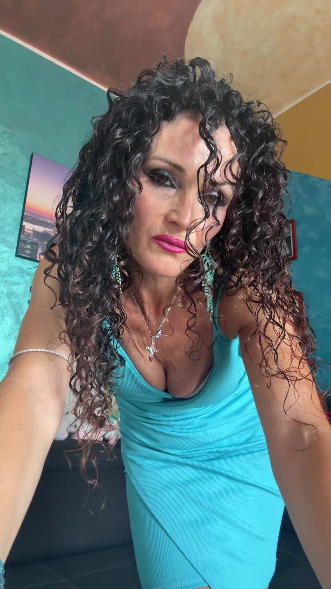 @👑