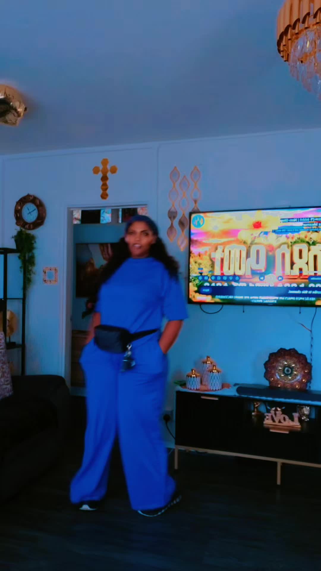 @Amy21