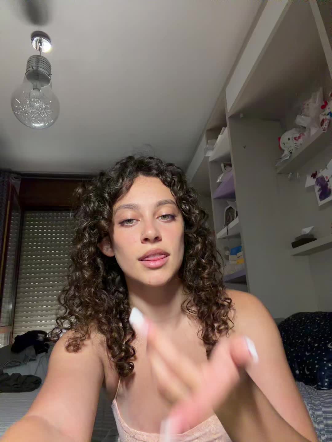 @vio 😾
