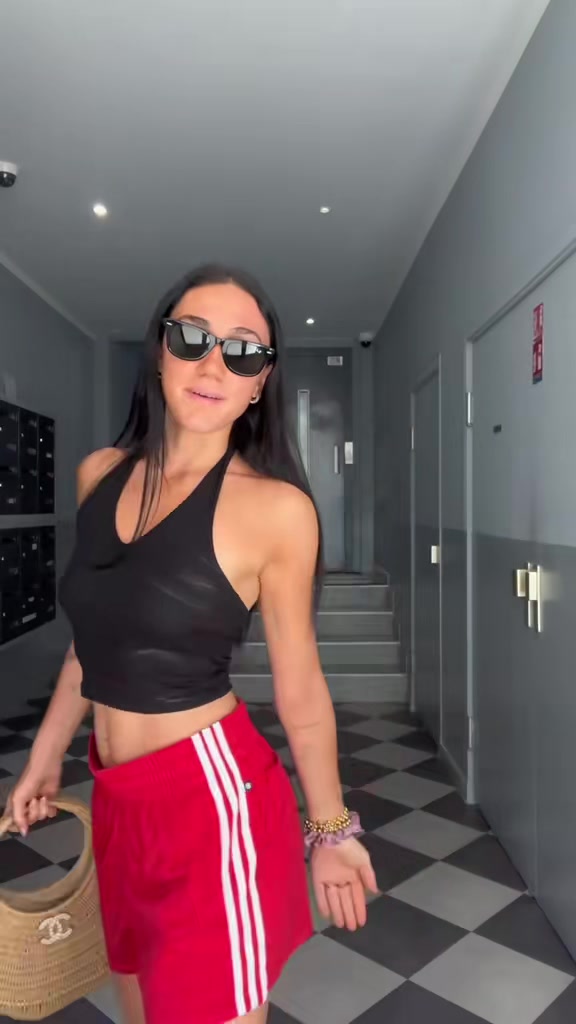 @ilaryelly