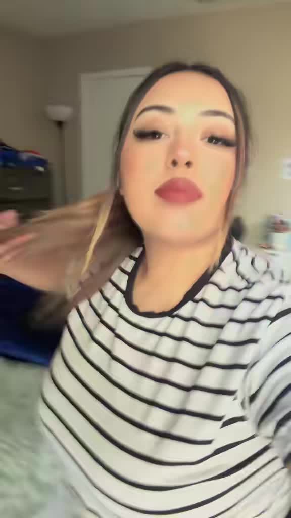 @ASHLEY MARIE 🤍🎀.