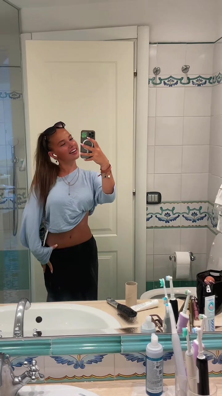 @Marie-Lou