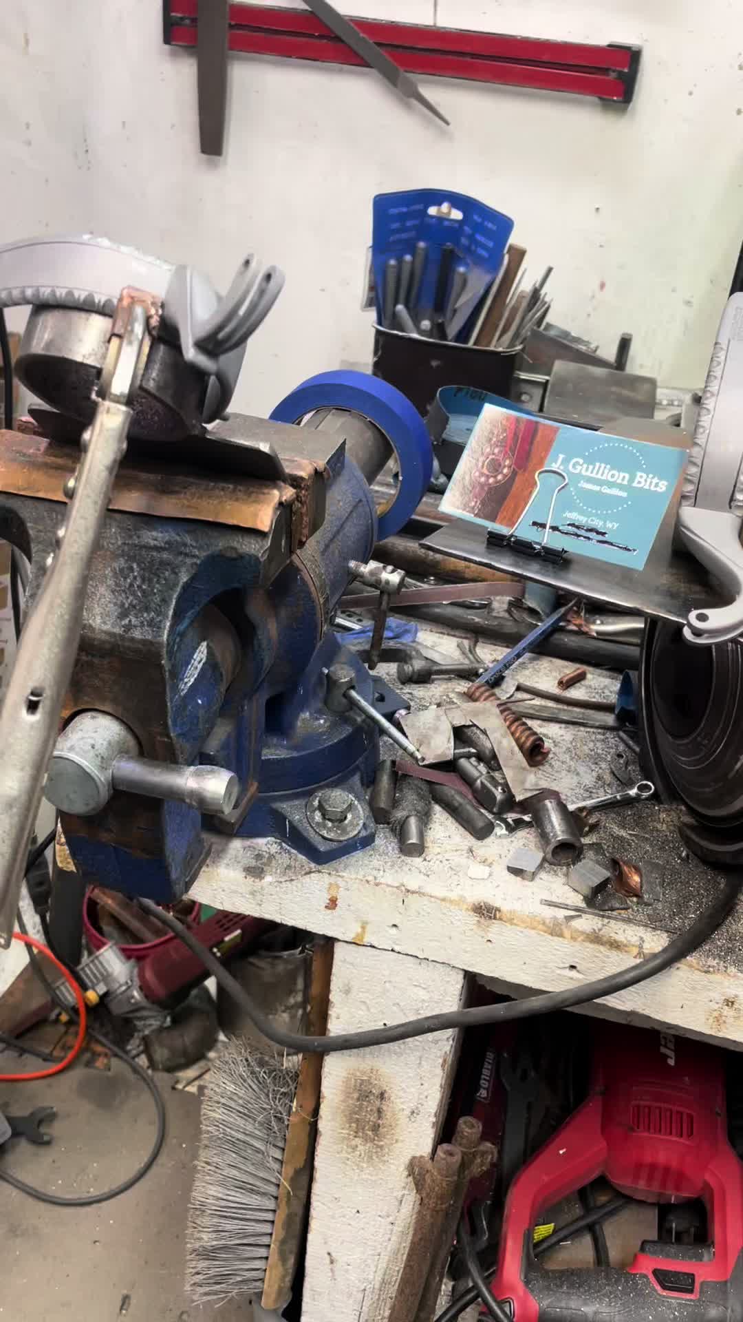 @JGullion.bits