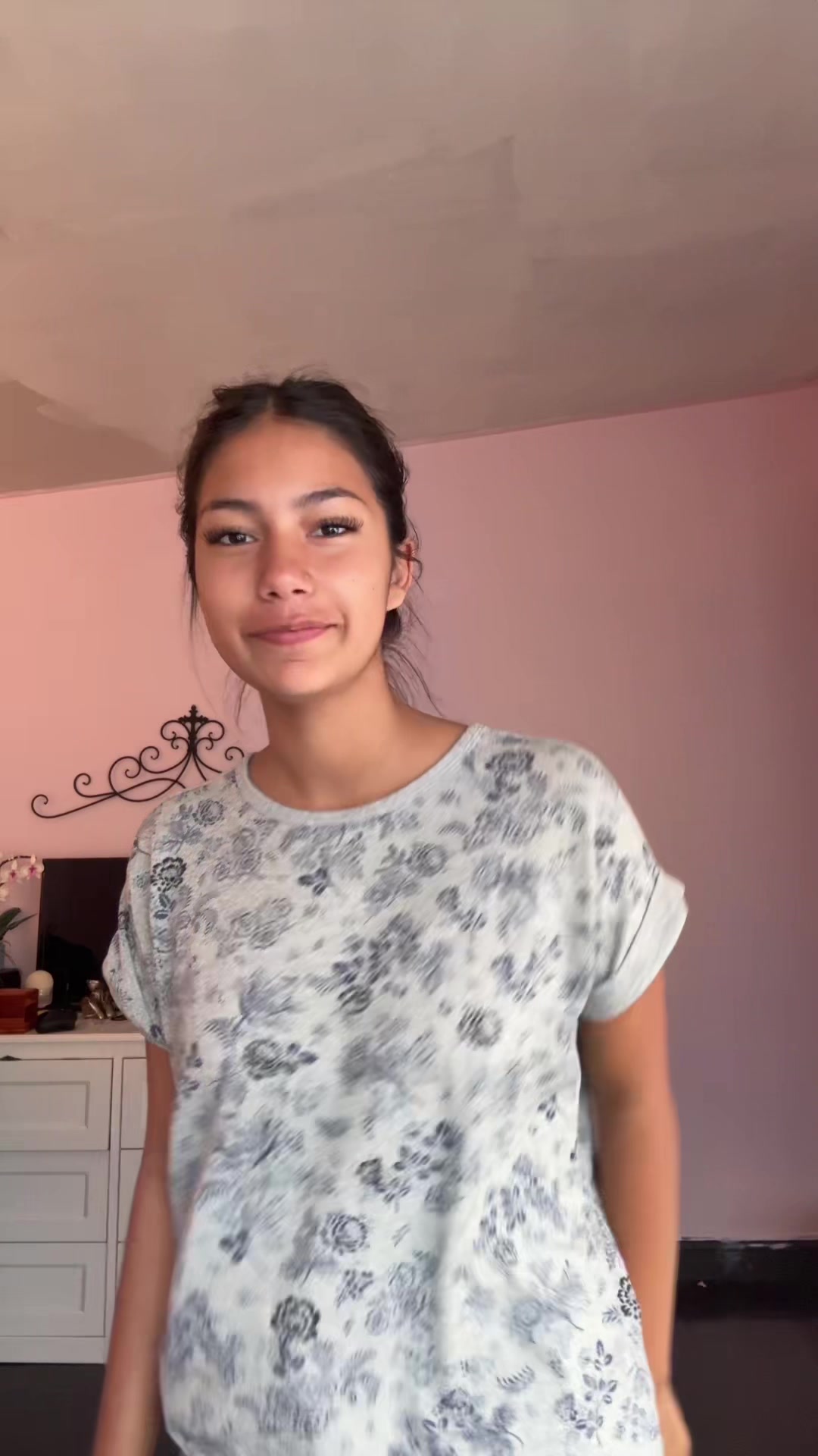 @bella🦄