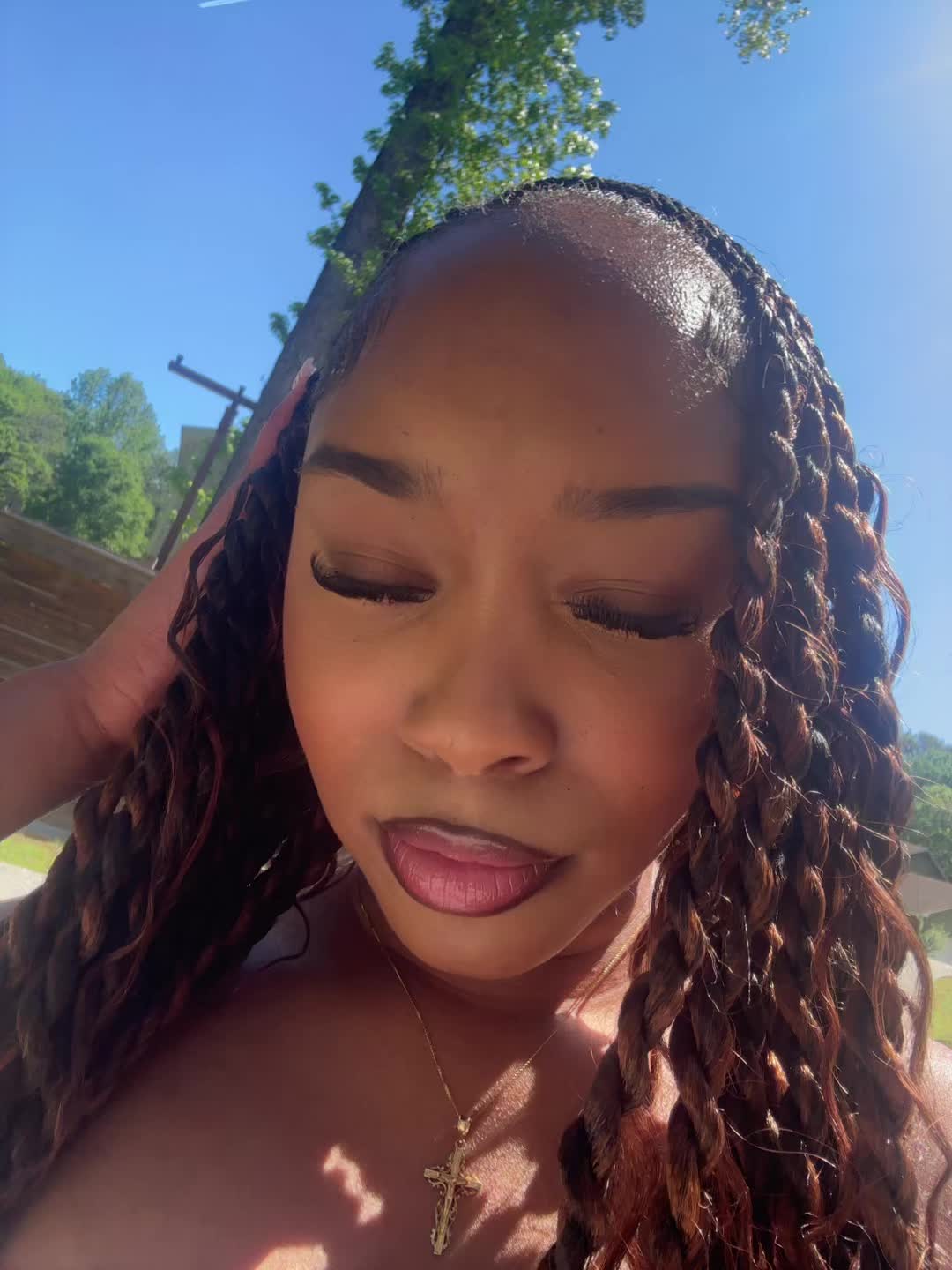 @keepyoureyesoffofme