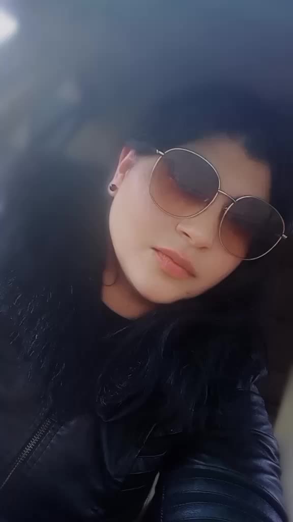@Gina Kolyova