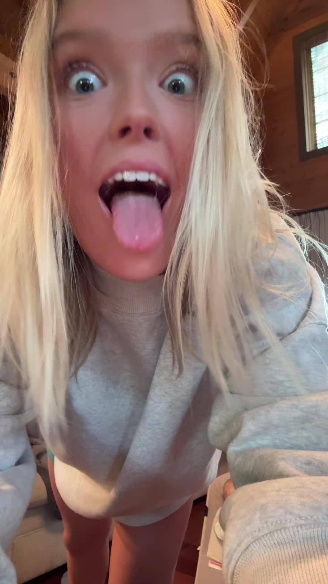 @mak