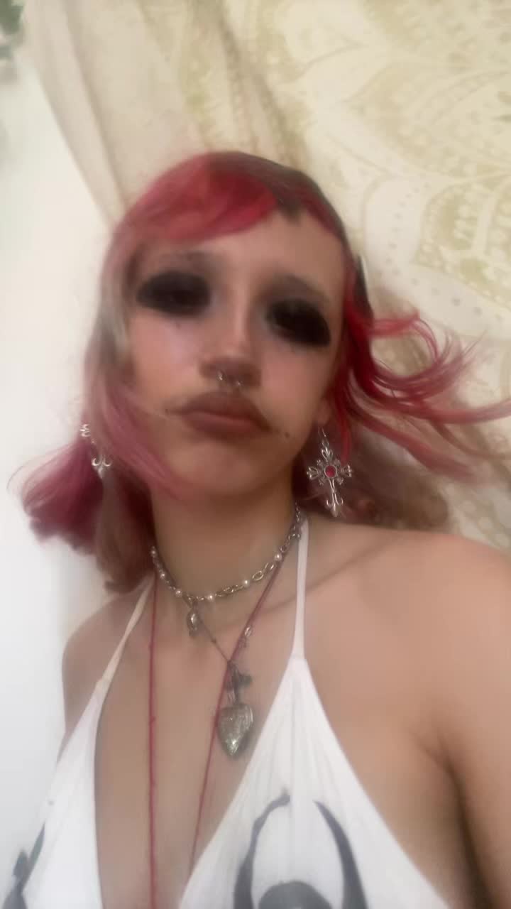 @𝖆𝖉𝖆🏩
