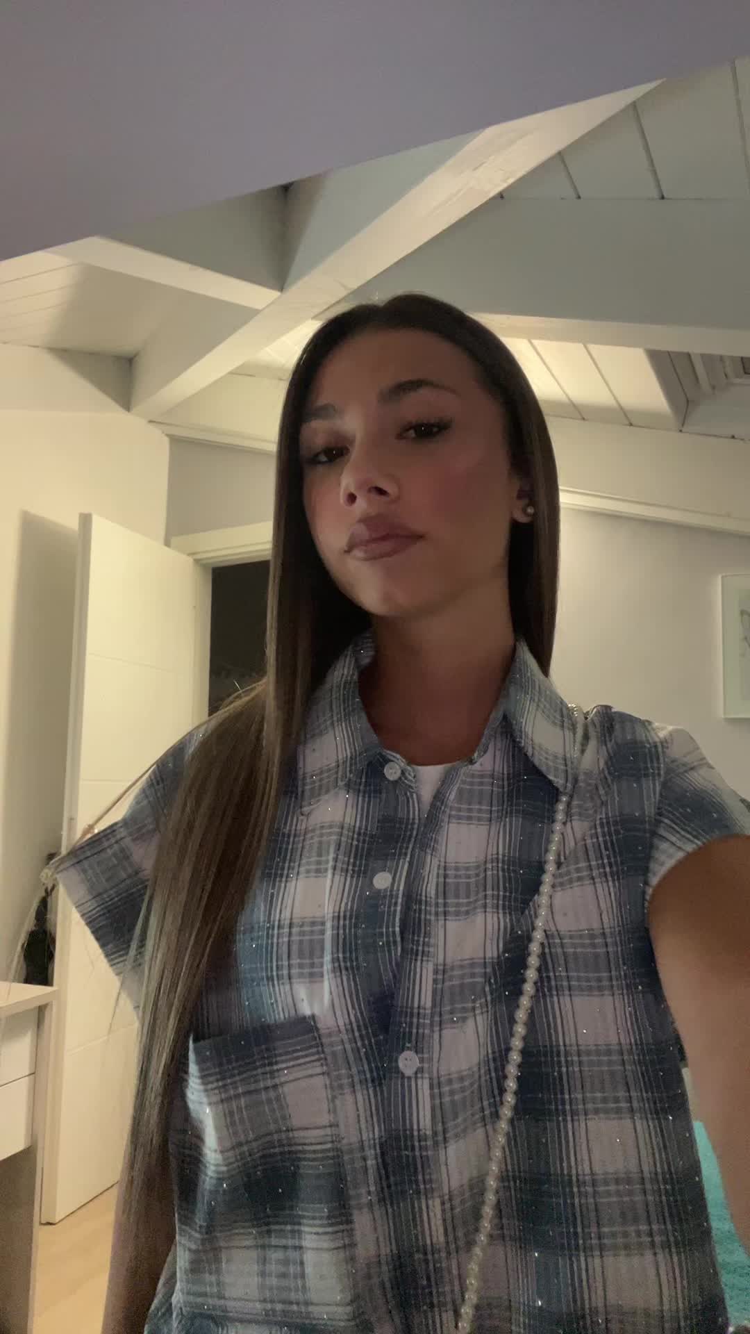 @𝓒.𝓒