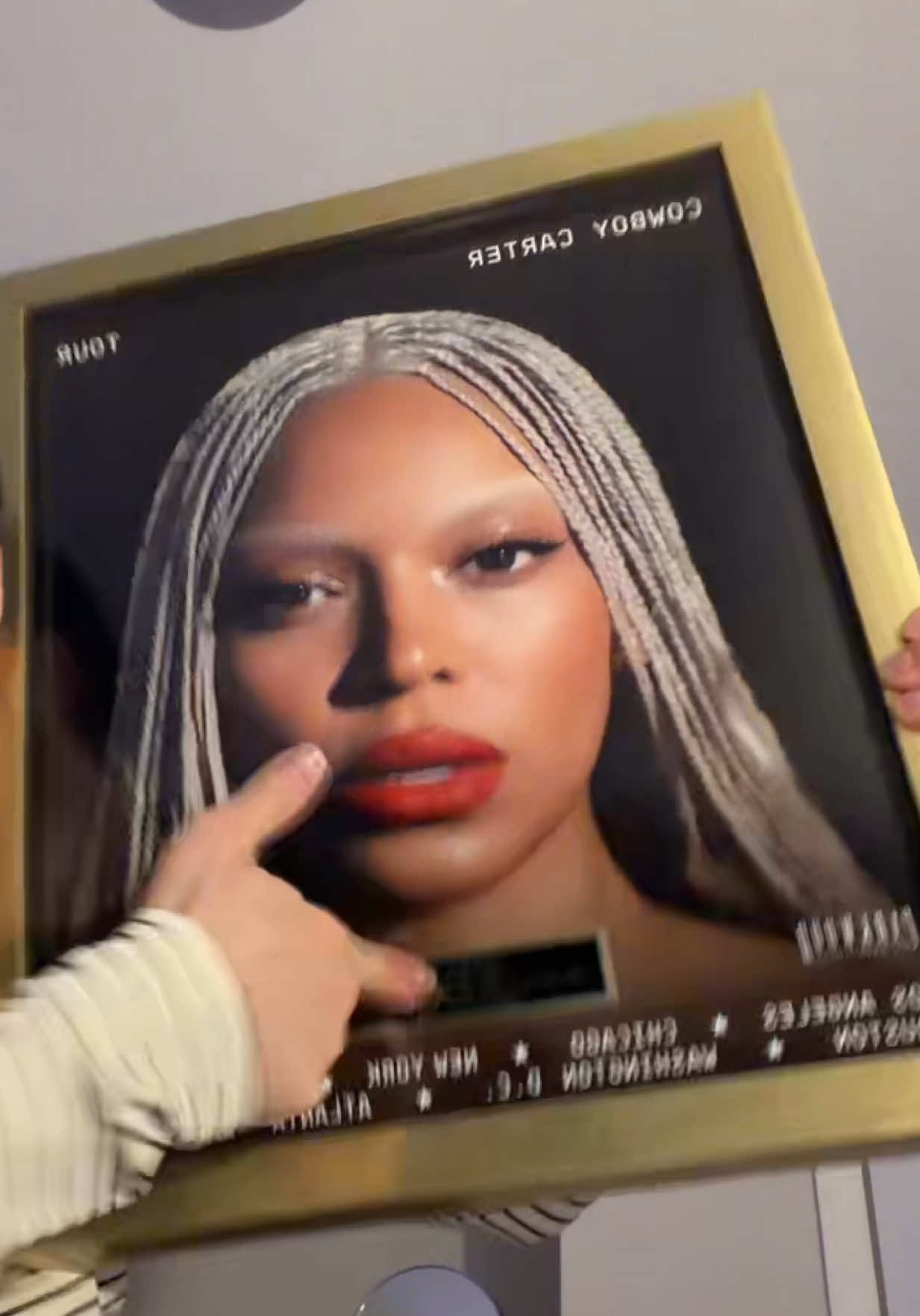 @Honey Balenciaga