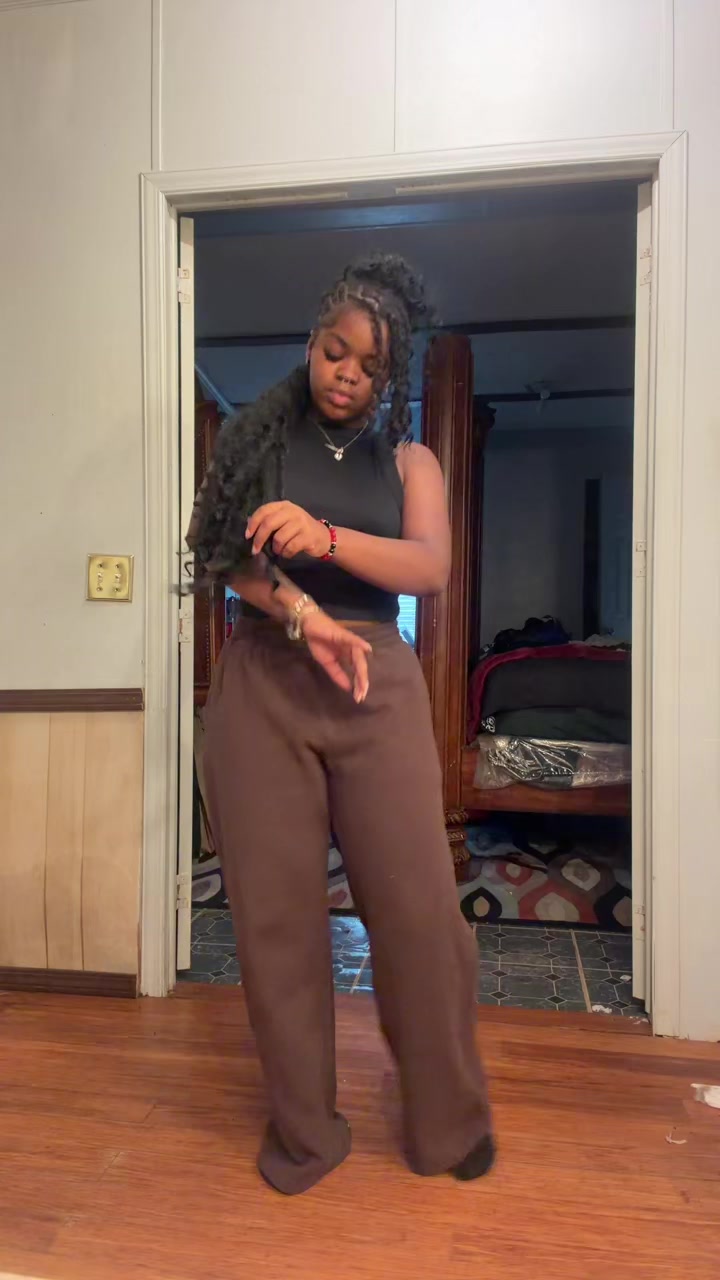 @z.smooth__