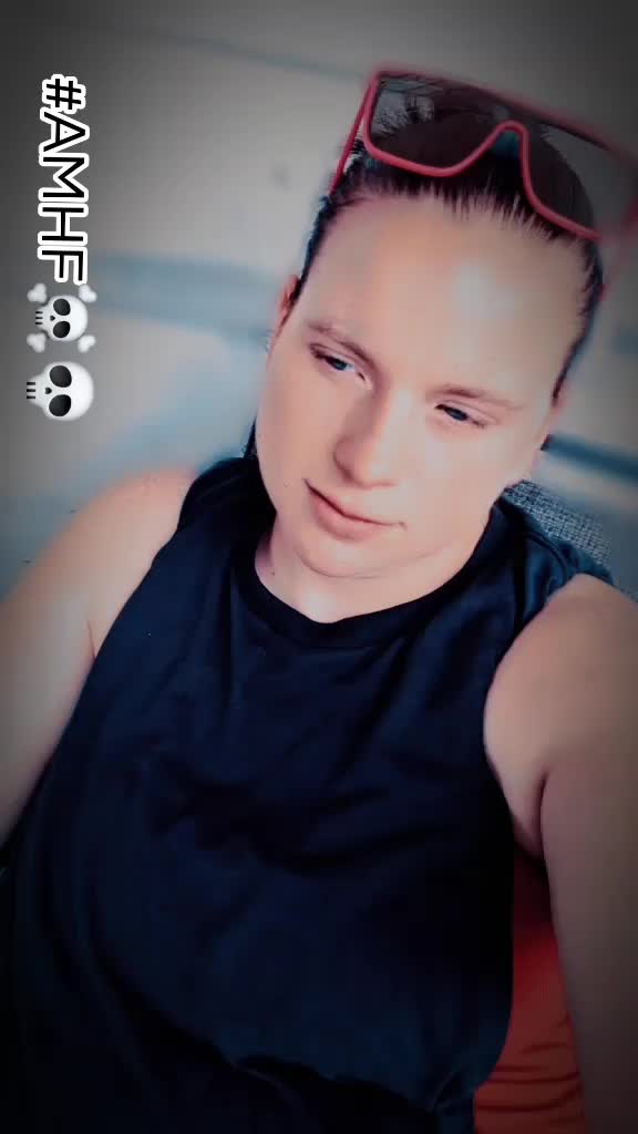 @☠️💀shotgun_queen94💀☠️