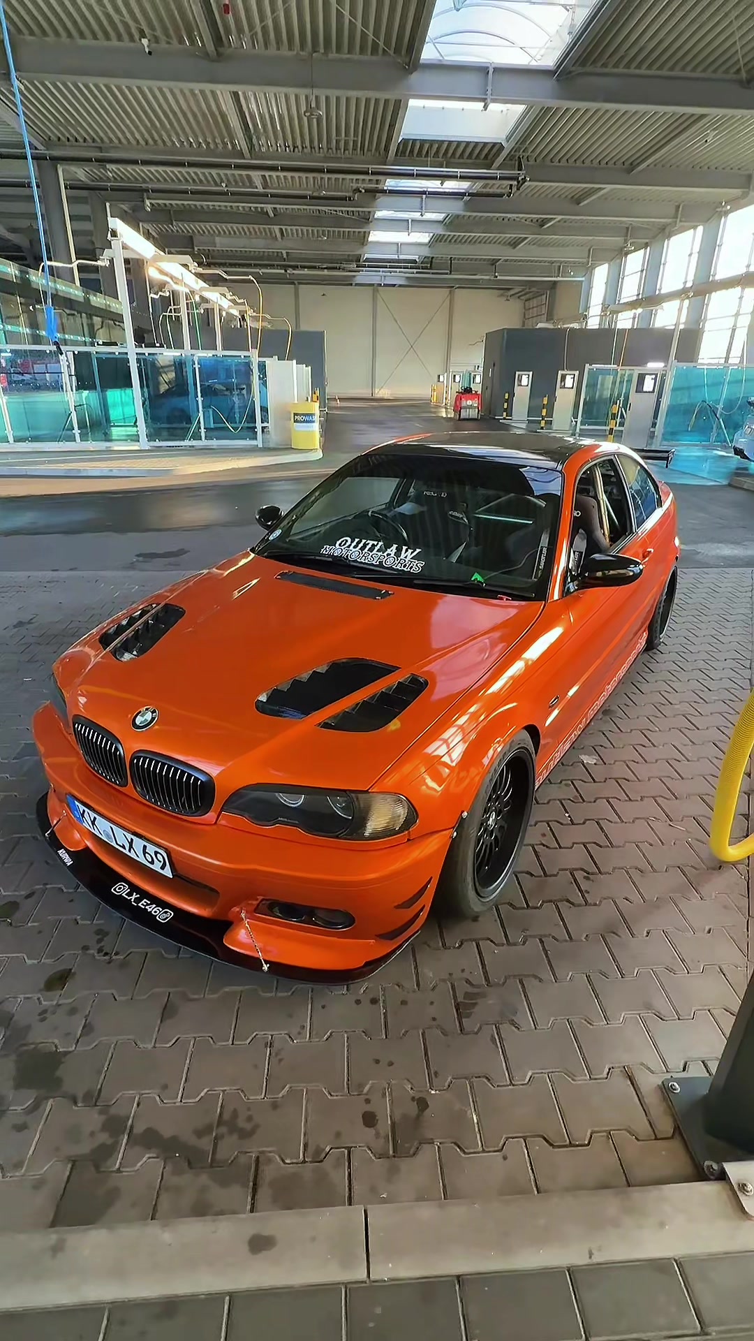 @LX_E46
