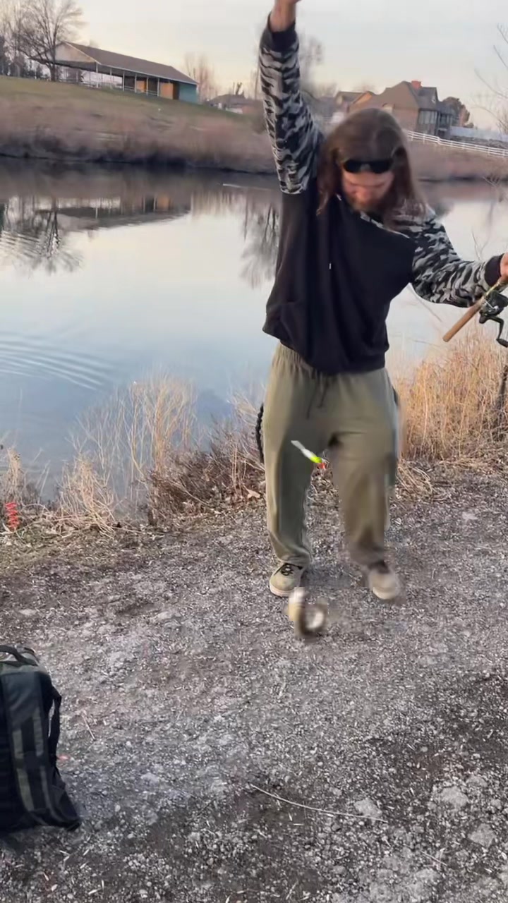 @iamachillguynamedarisometimes