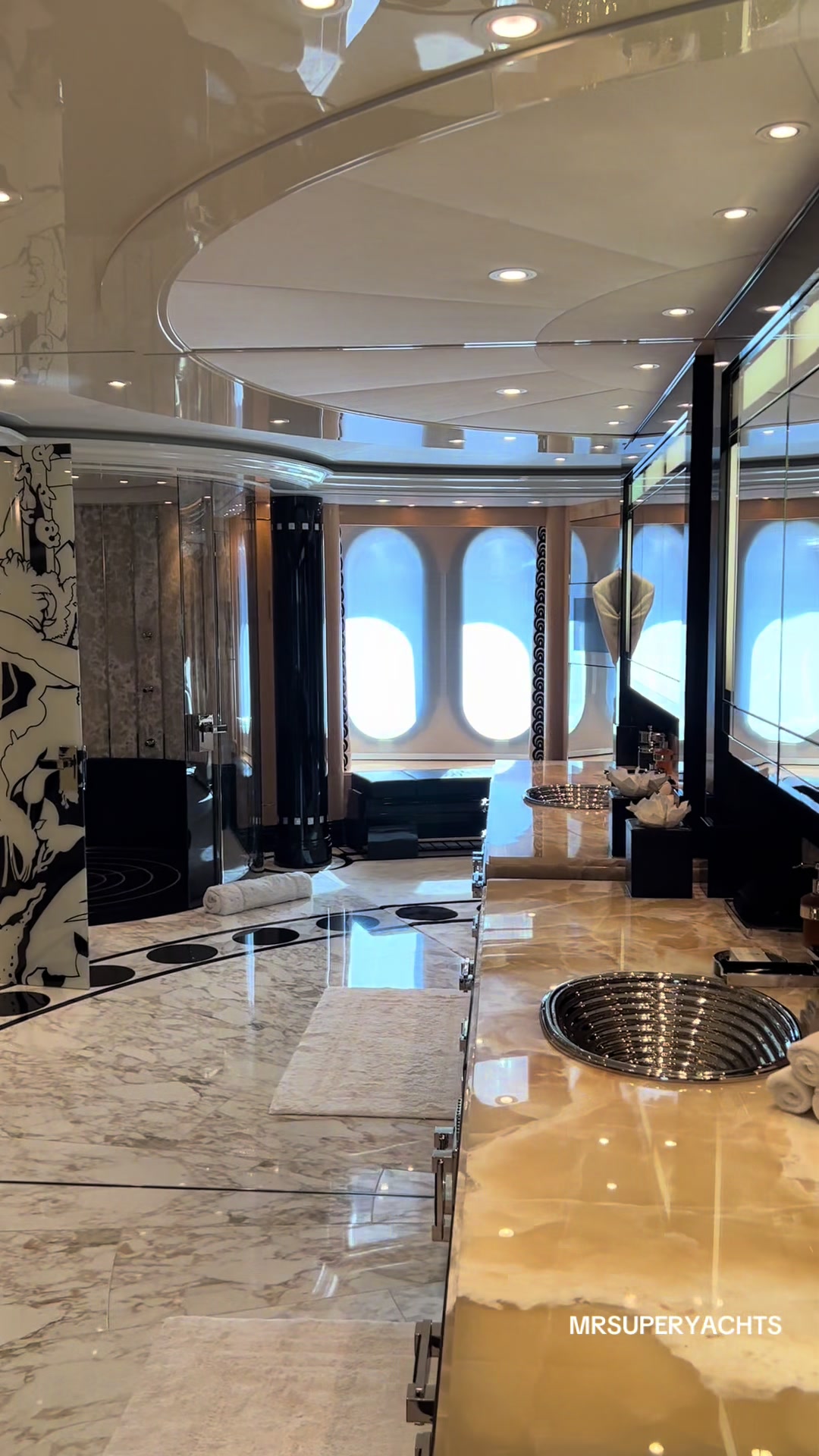 @Matthijs Rhee | Superyachts