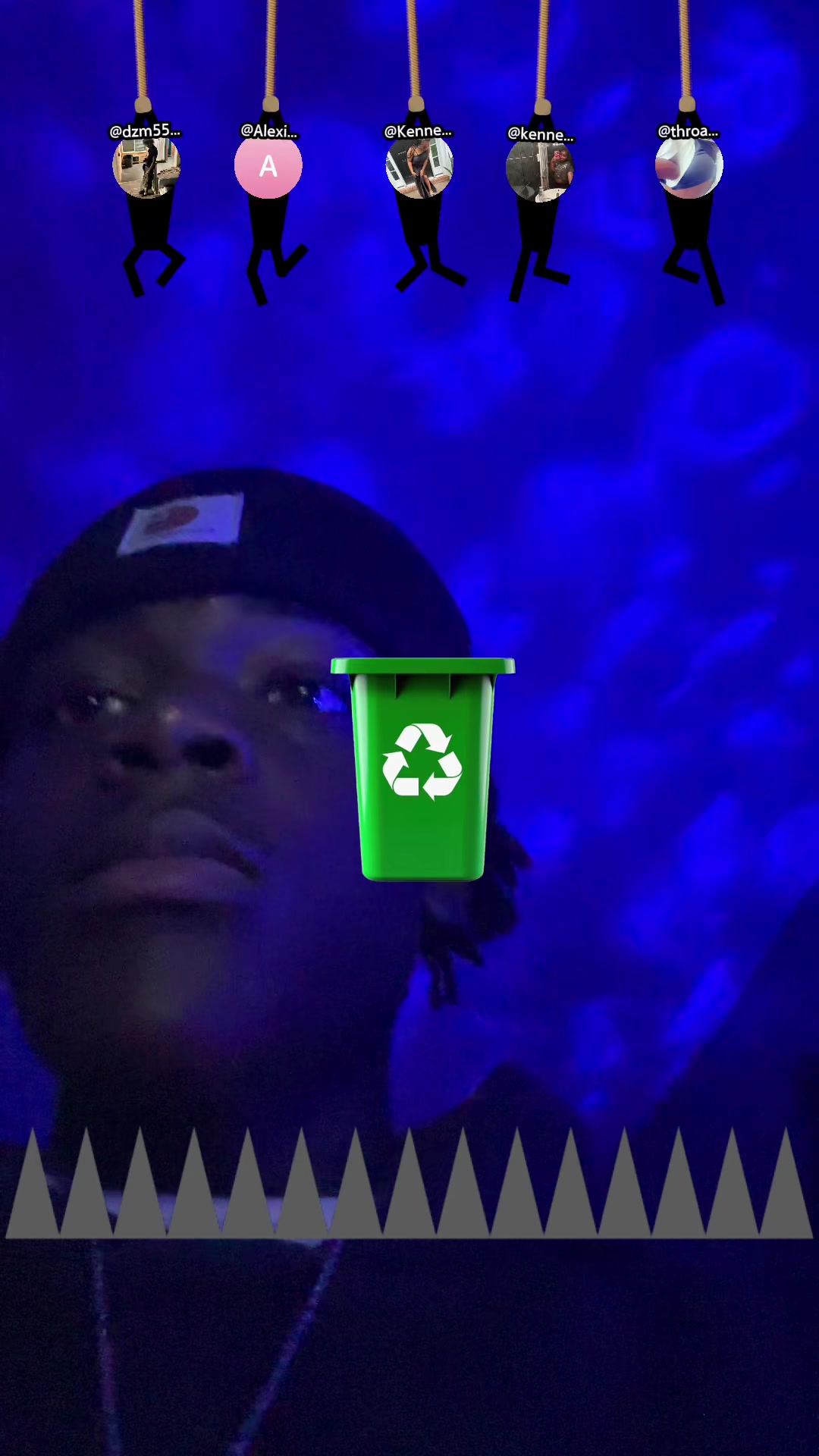 @Uzii