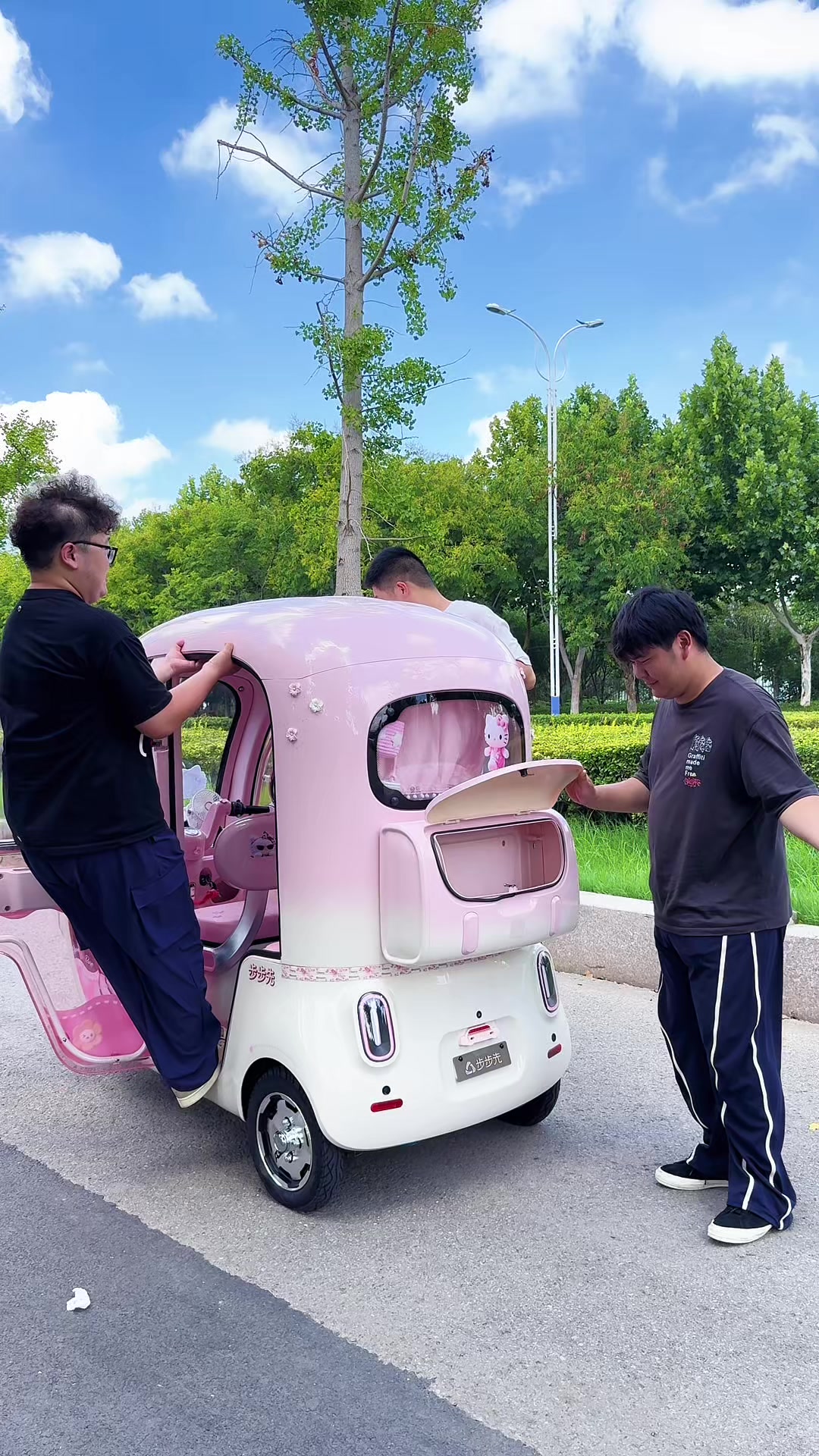 @BOSN_Electric_Tricycles
