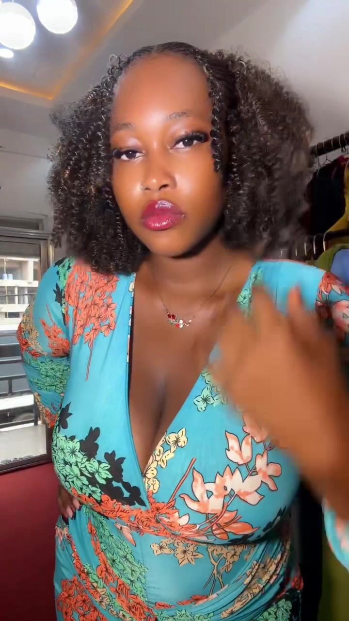 @GouraFashionShop(GouralaBombe)