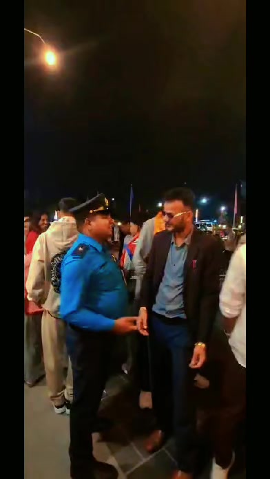 @जिन्दगी जिन्दाबाद🇳🇵🇦🇪💞