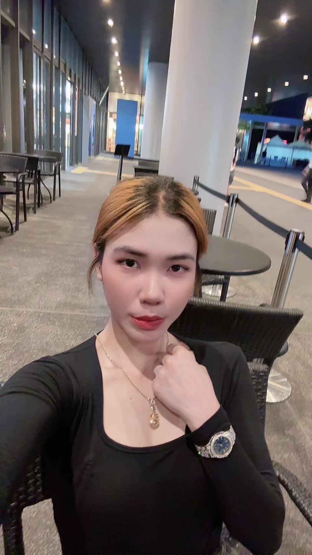 @ŁY ŃY...