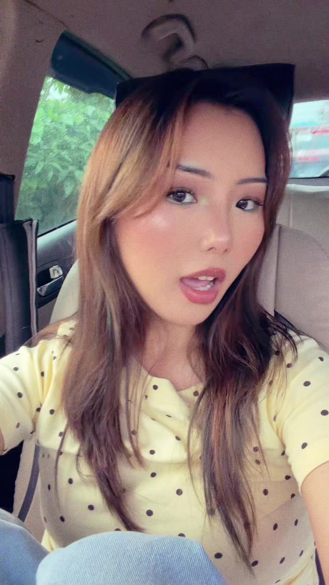 @ཡིཀས