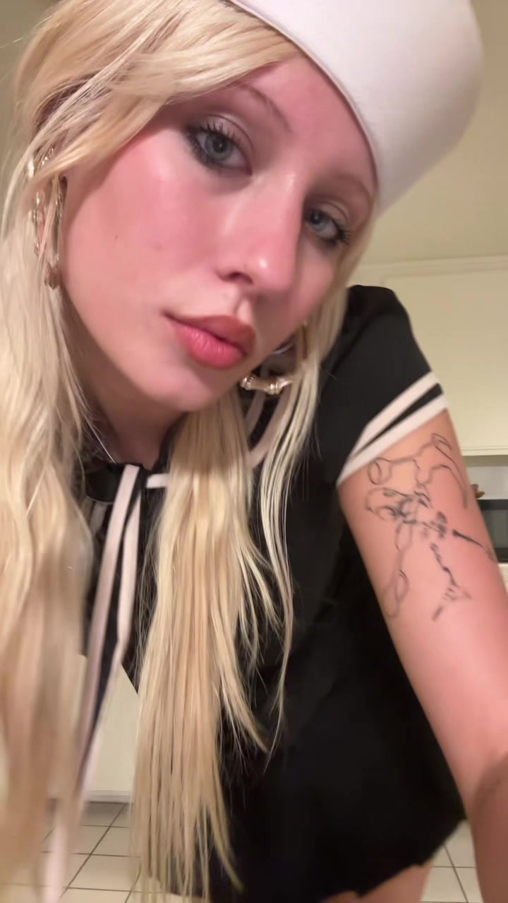 @zilah 🦢