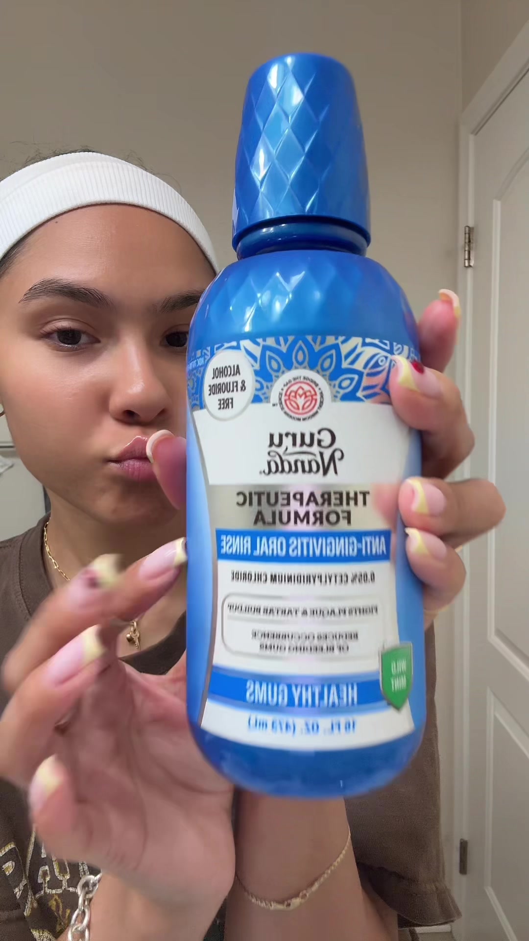 @shaniajjenae