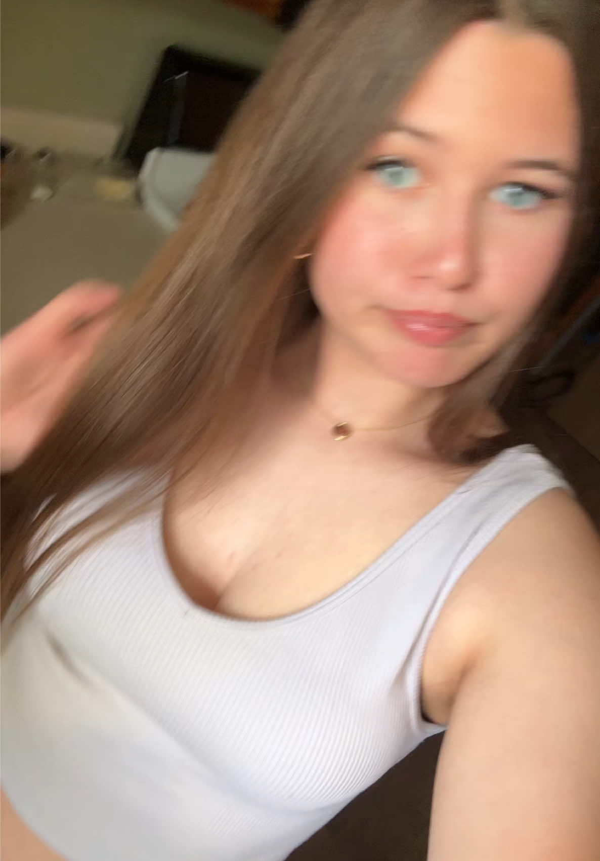 @💗🐚🌸☀️🛍️🪩🥂🧁