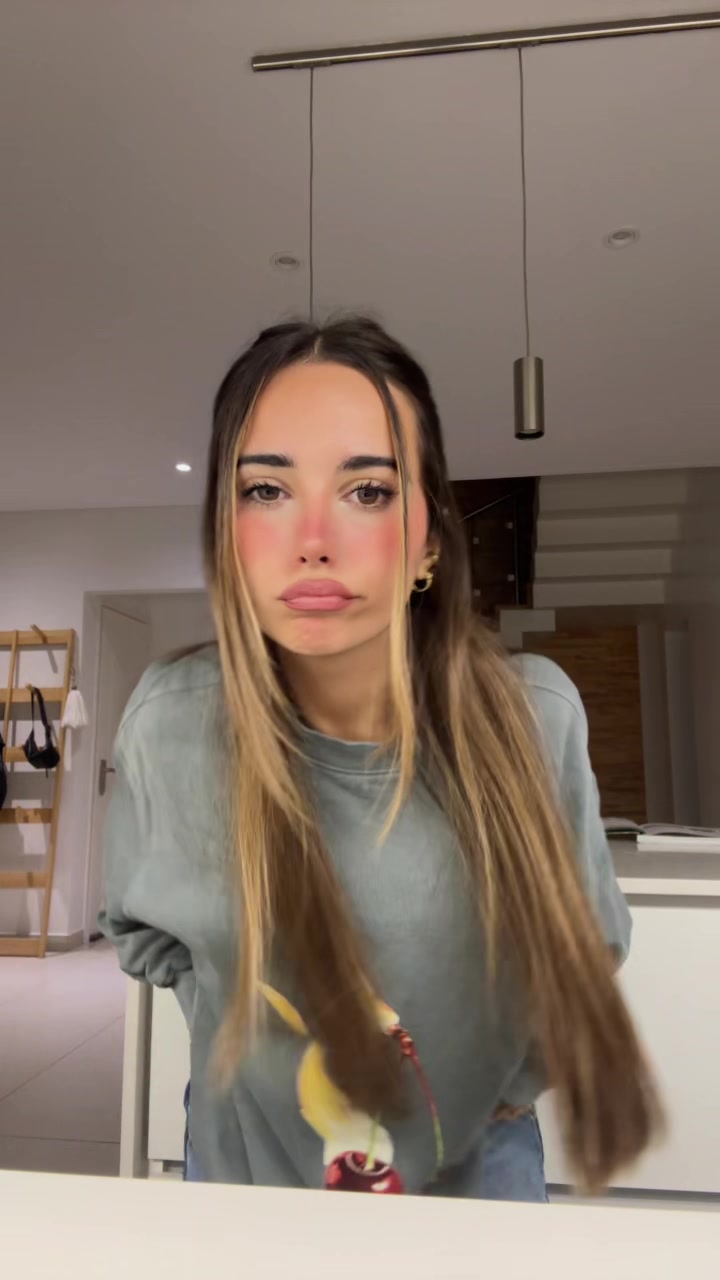 @Maiii🌙🦈
