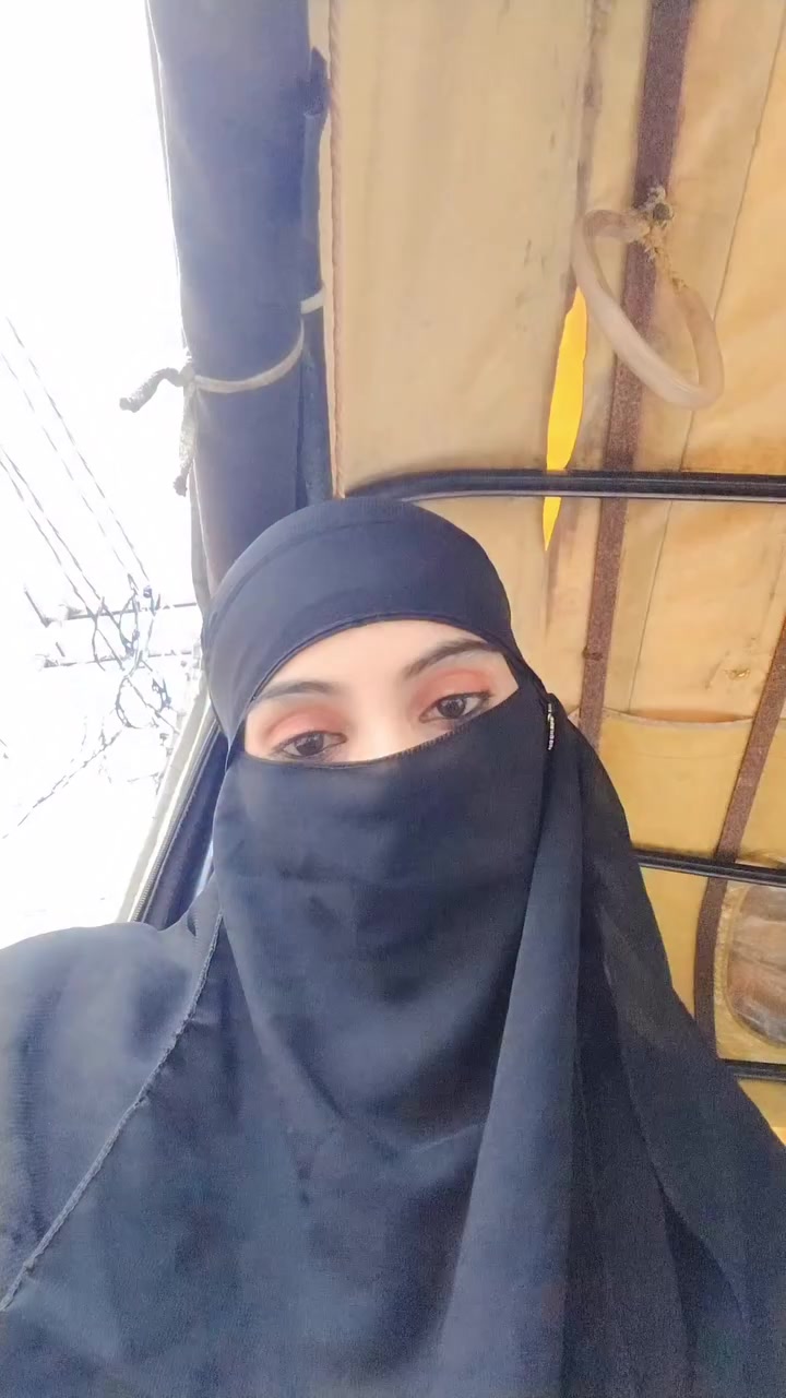 @Ayesha Khan