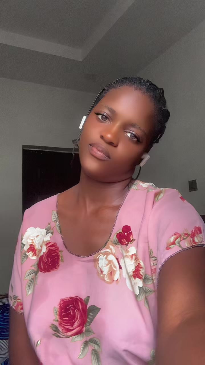 @Glorianna