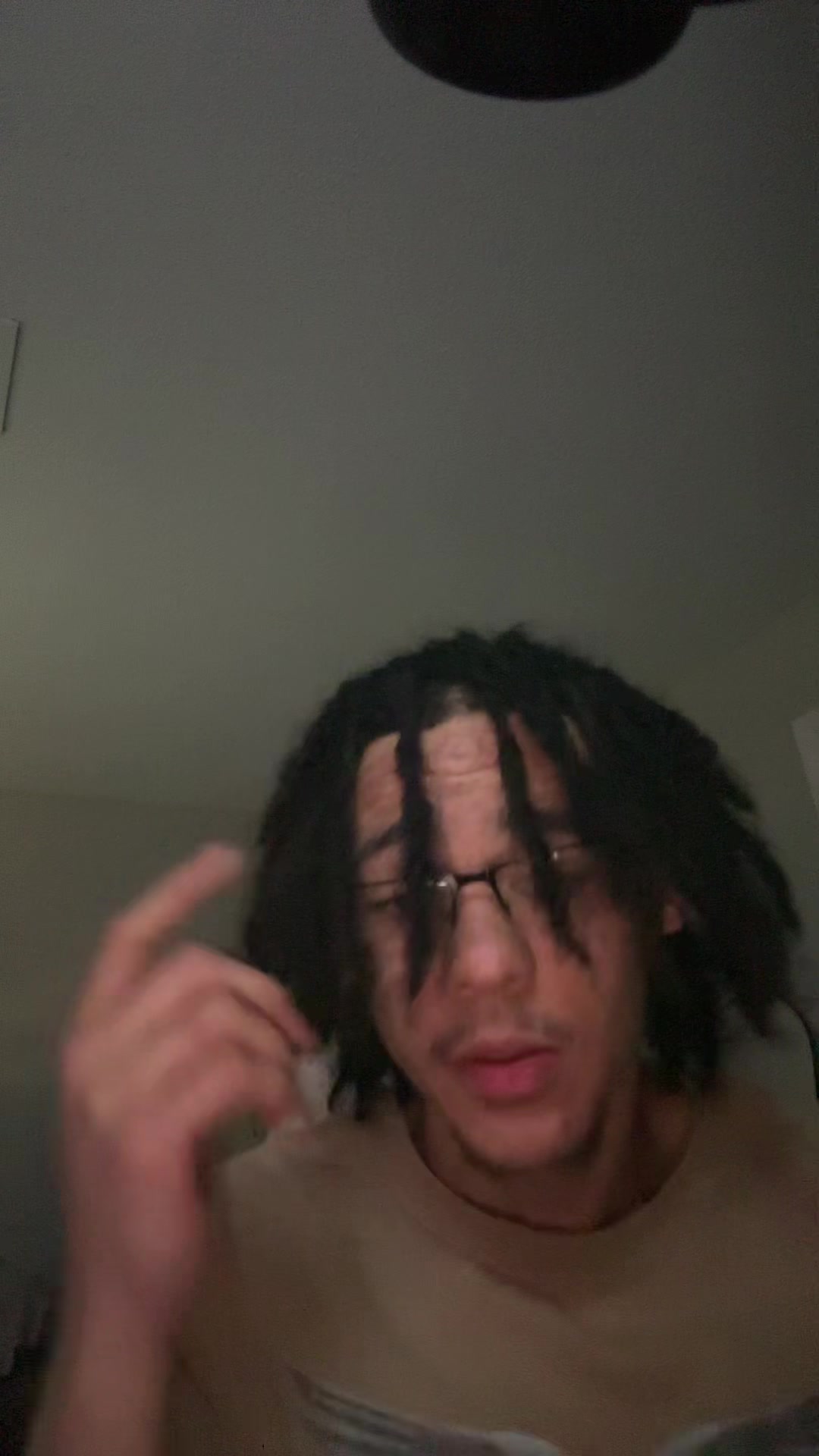 @Jj