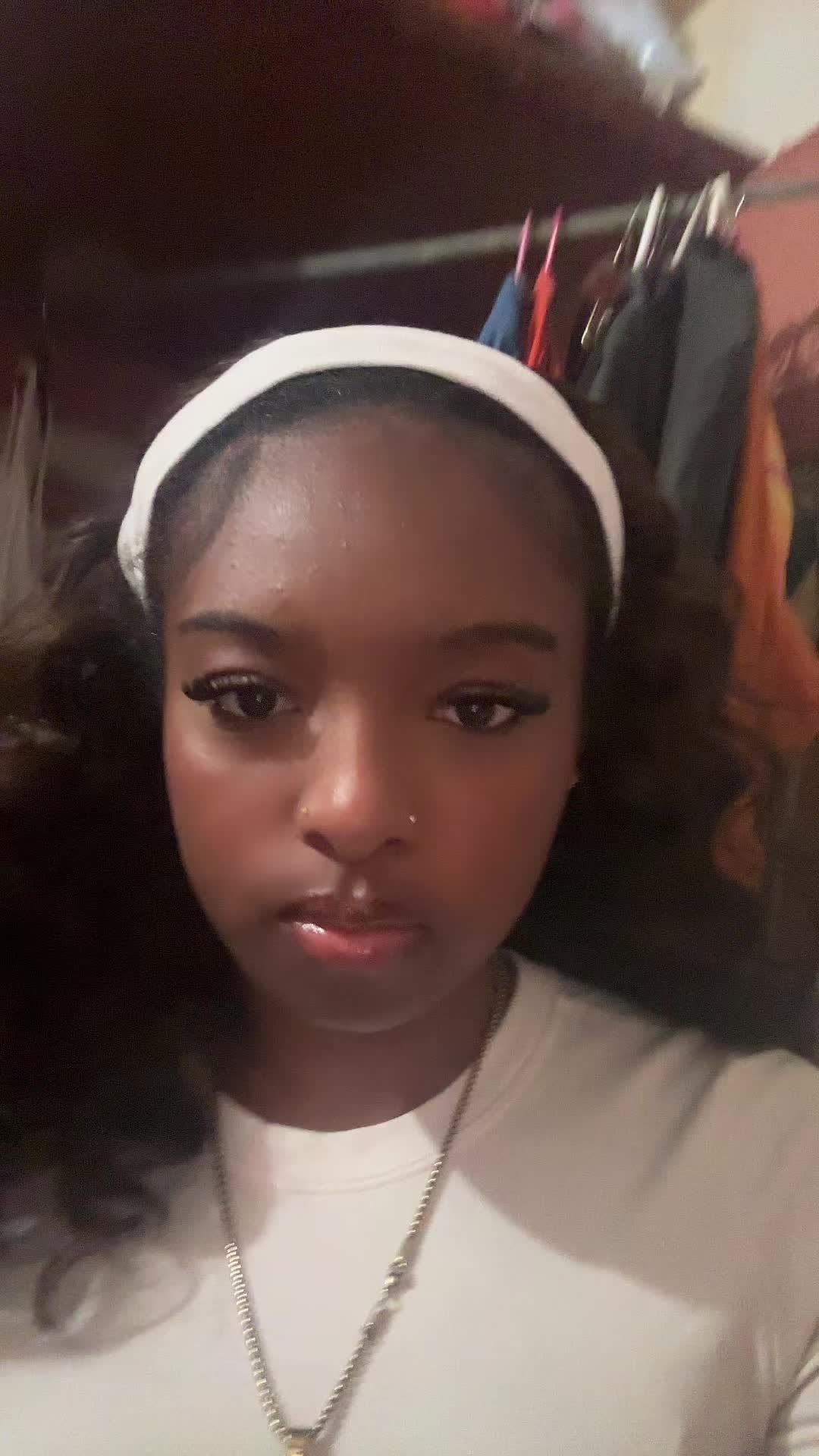 @La?