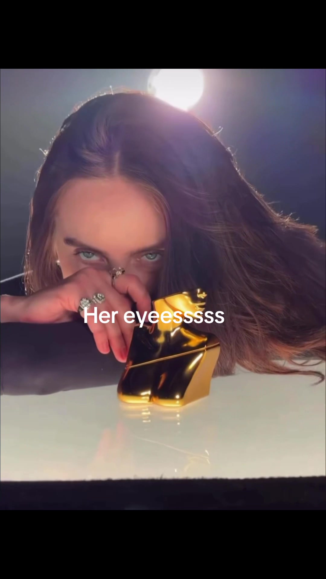 @Billie's Red Hair