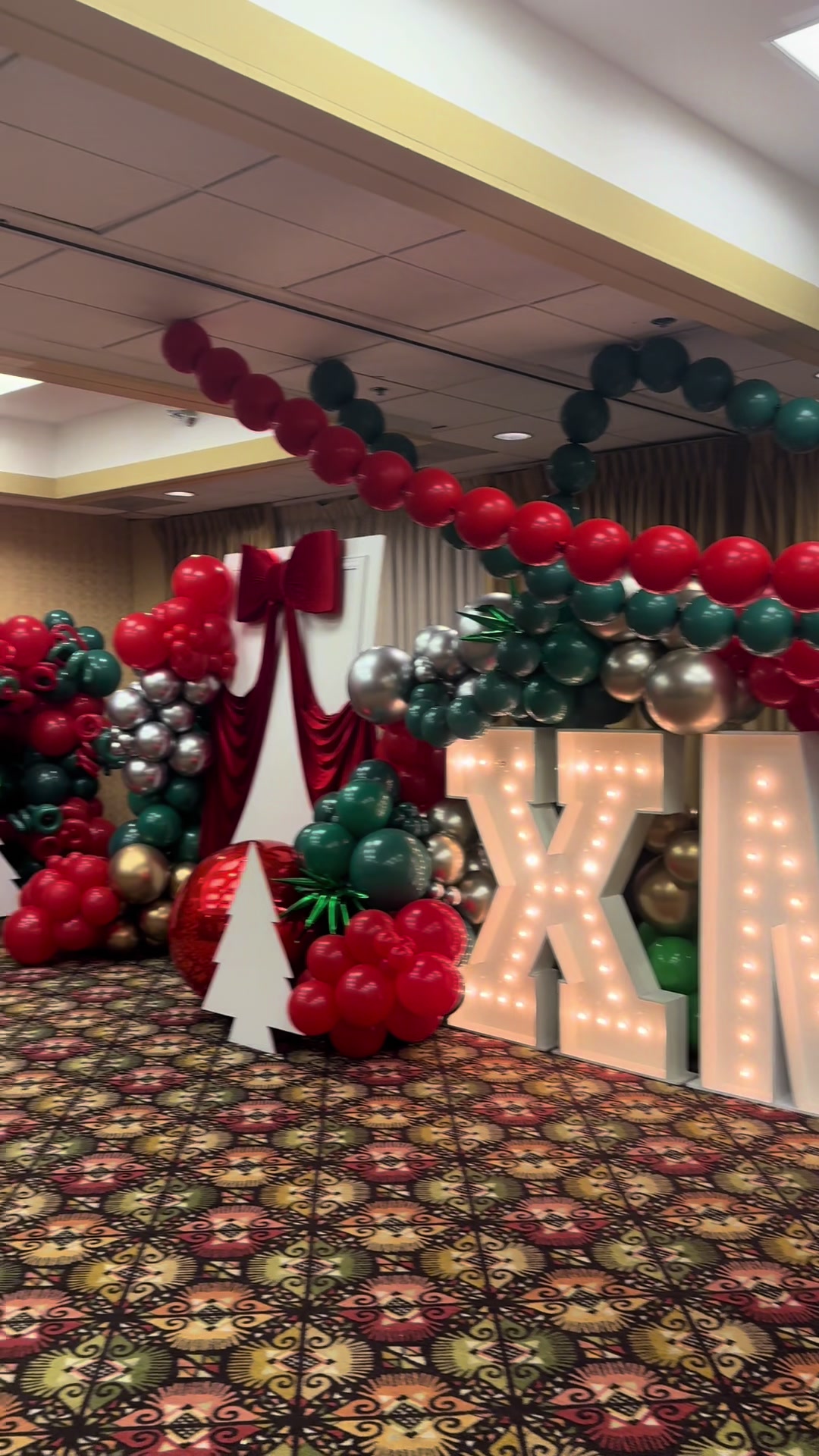 @LeBouquet.balloons