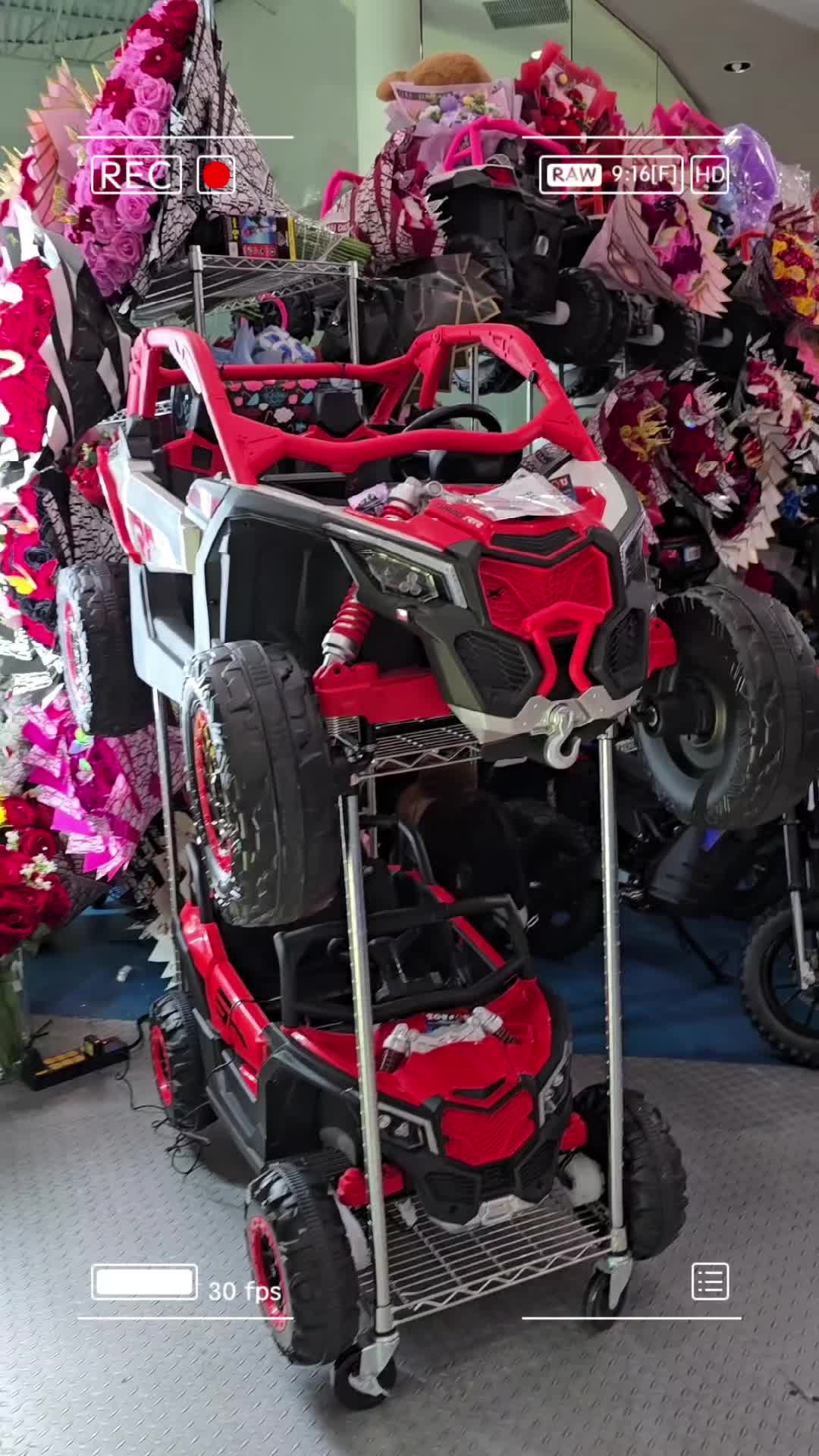 @Toys 4 U