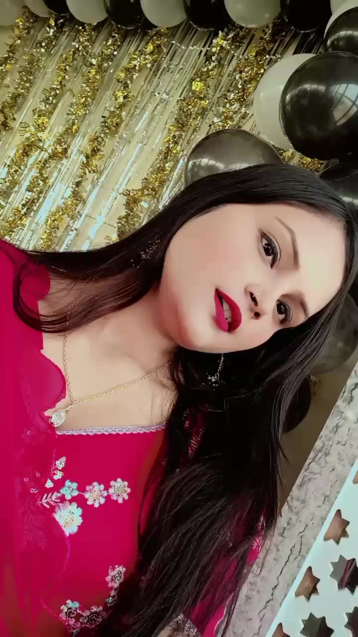 @Ani_sha❤️✌️🦋
