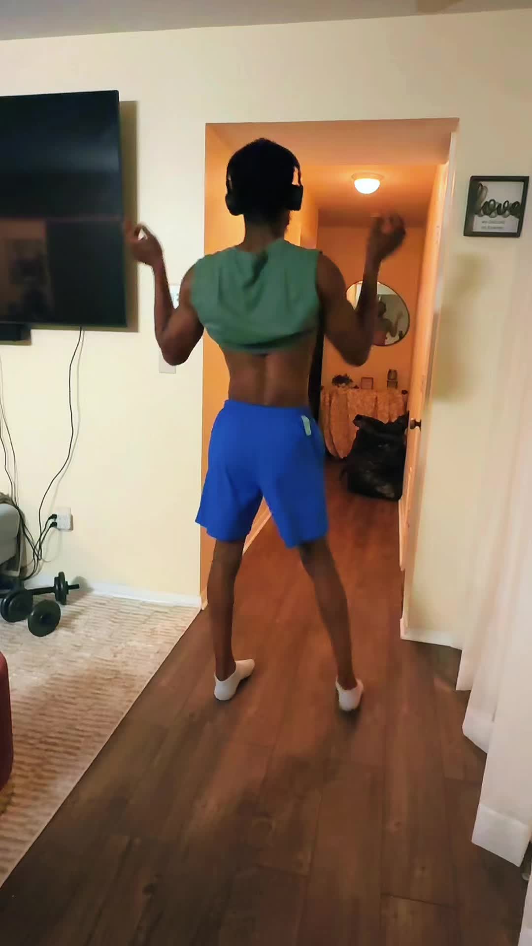 @ŴhineyWhiney💫