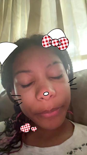 @Riri Tyraneh Urrutia