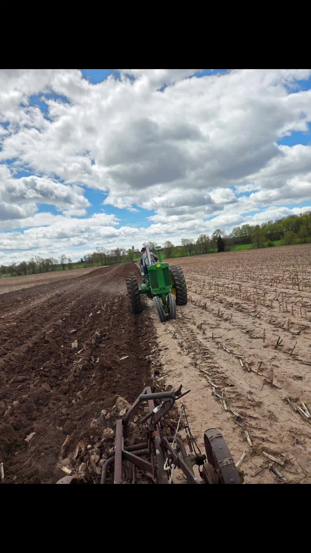 @DeereMolineFarmer