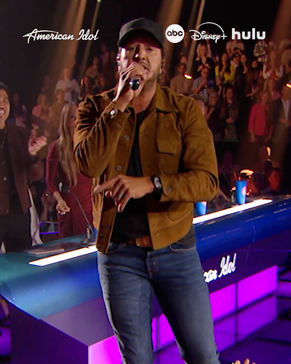 @AmericanIdol